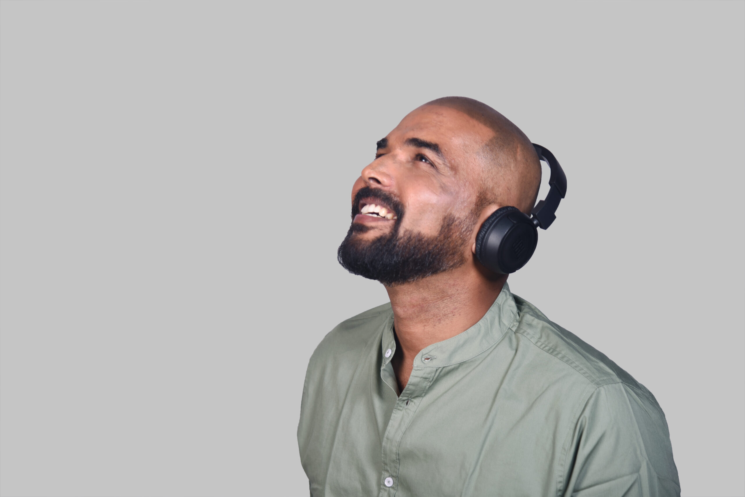 Follicraft Handcrafted hairlines-SMP-Scalp micropigmentation India